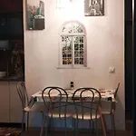 Old Town Cozy Flat