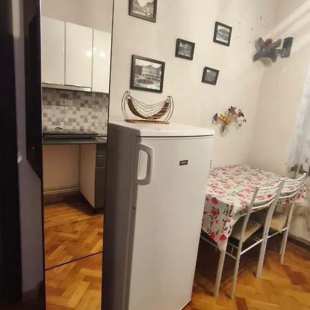 Old Town Cozy Flat